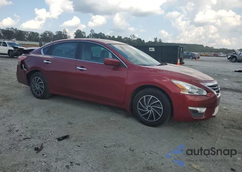 2015 Nissan Altima 2.5 z USA, uszkodzony, nr VIN 1N4AL3AP8FC216460
